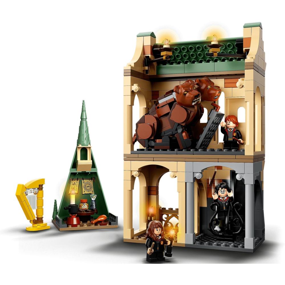 Hogwarts: Fluffy Encounter 76387 | Harry Potter | LEGO