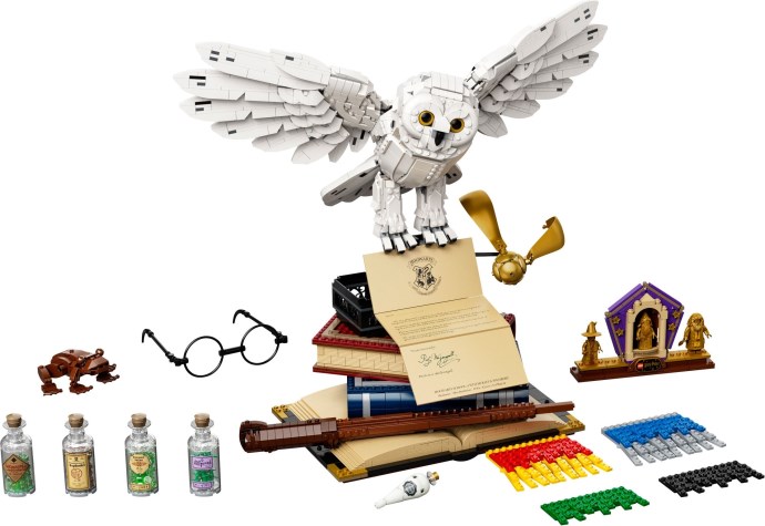 Hogwarts Icons - Collectors' Edition 76391 | Harry Potter | LEGO