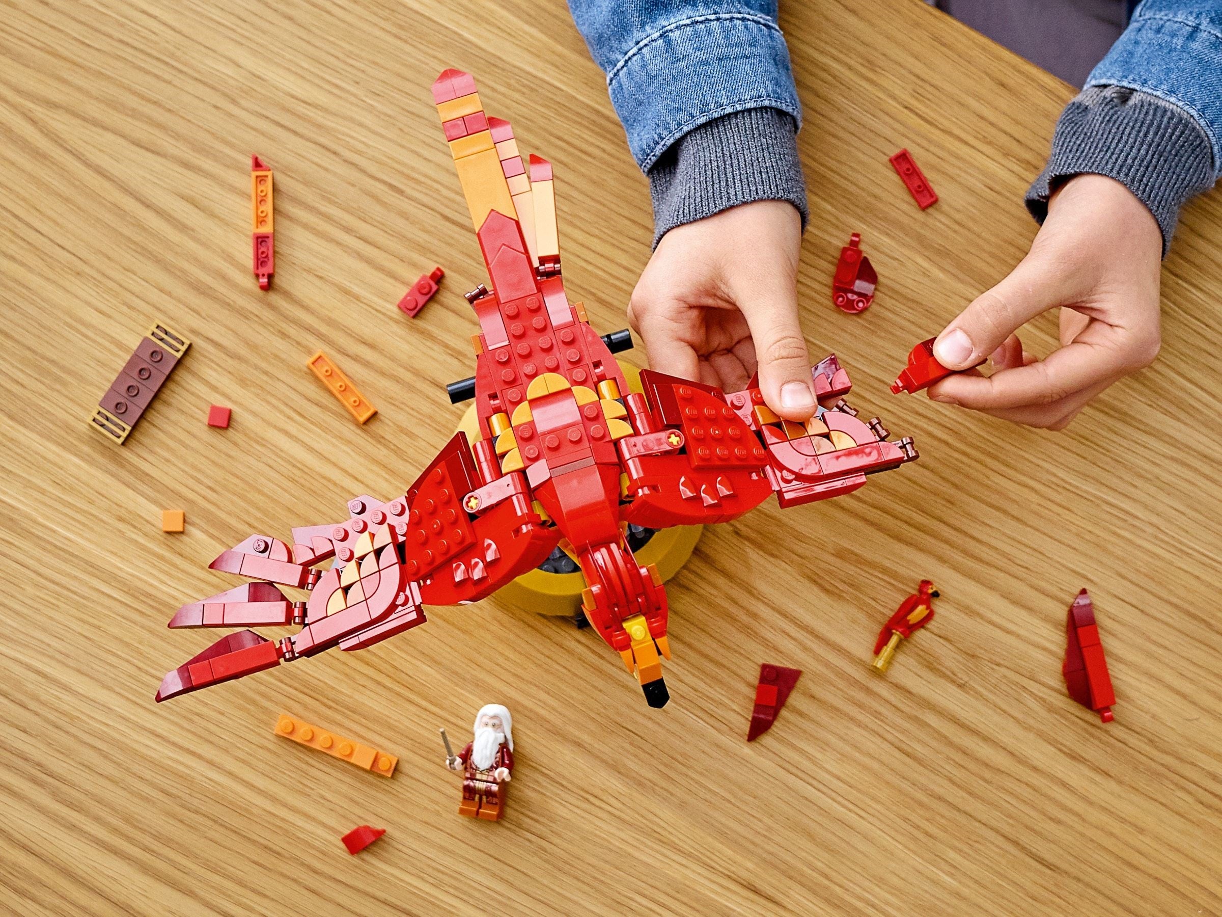 Fawkes, Dumbledore's Phoenix 76394 | Harry Potter | LEGO – image 3