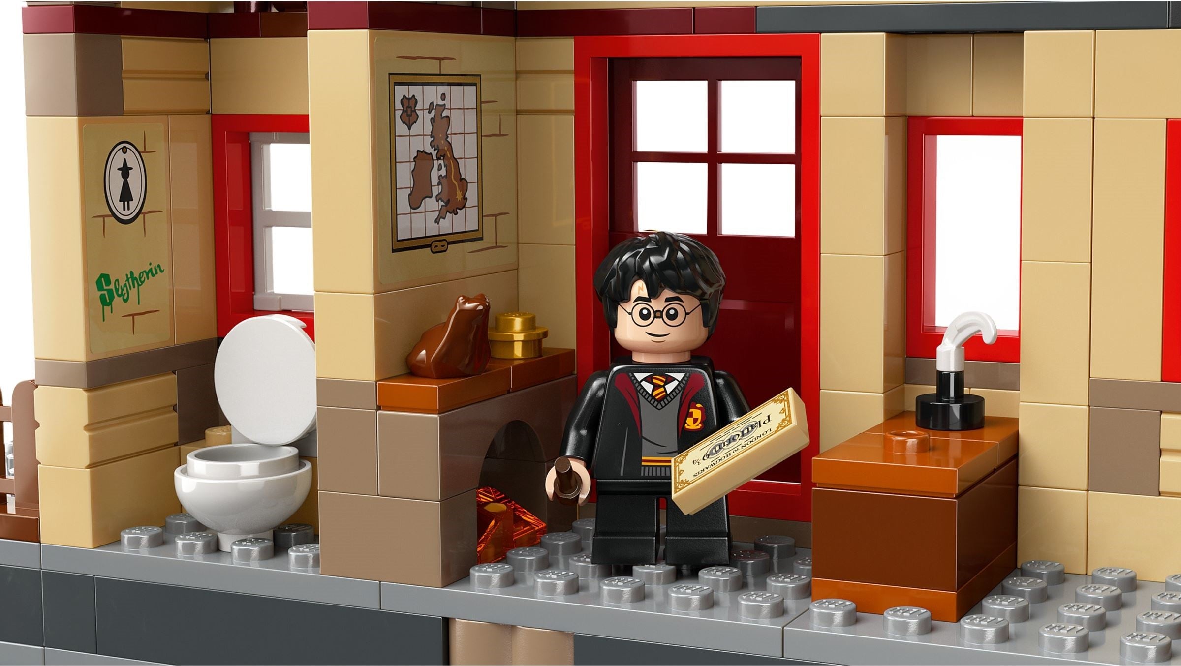 Hogwarts Express & Hogsmeade Station 76423 | Harry Potter | LEGO – image 5