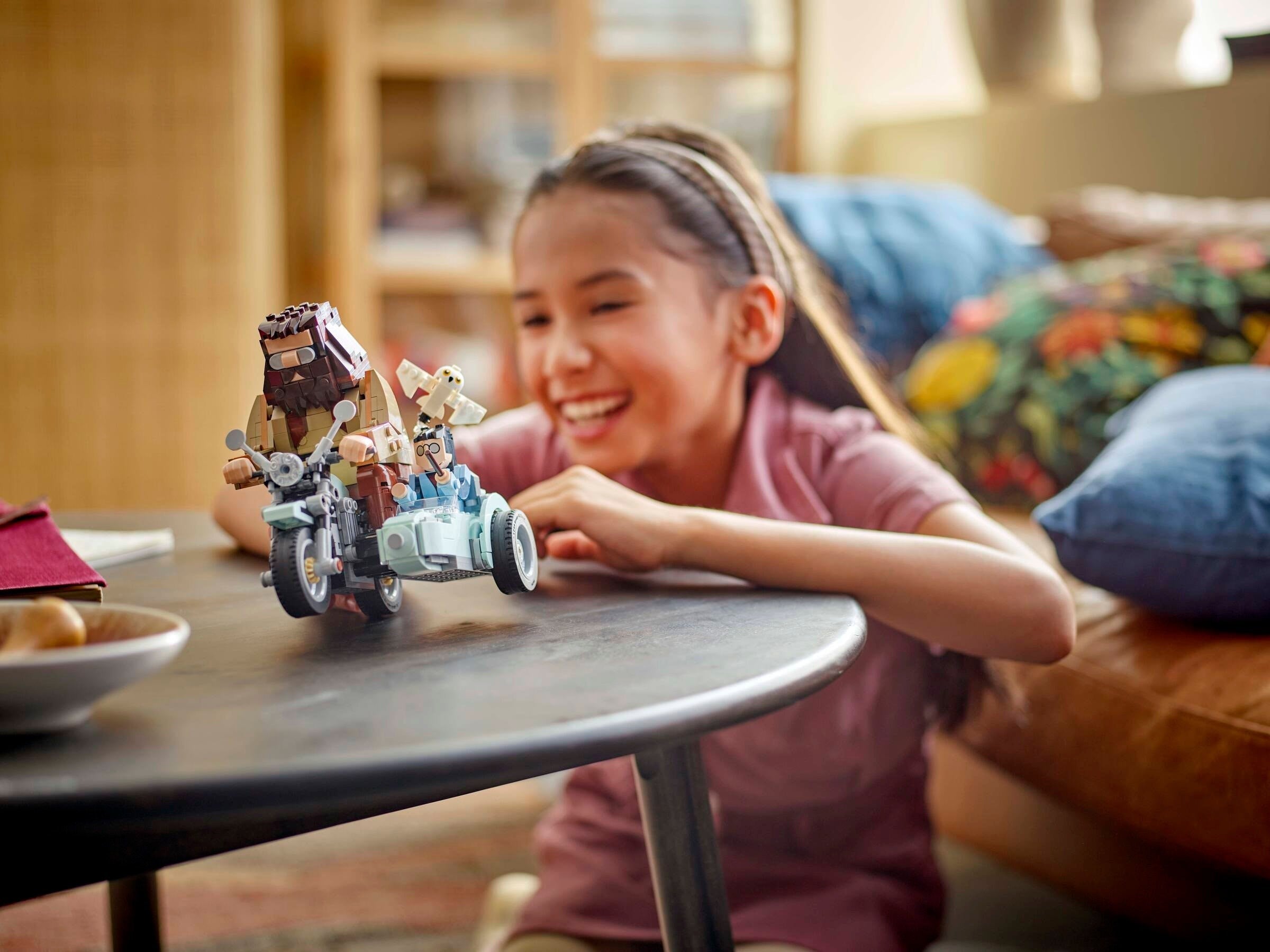 Hagrid & Harry's Motorcycle Ride 76443 | Harry Potter | LEGO – image 5