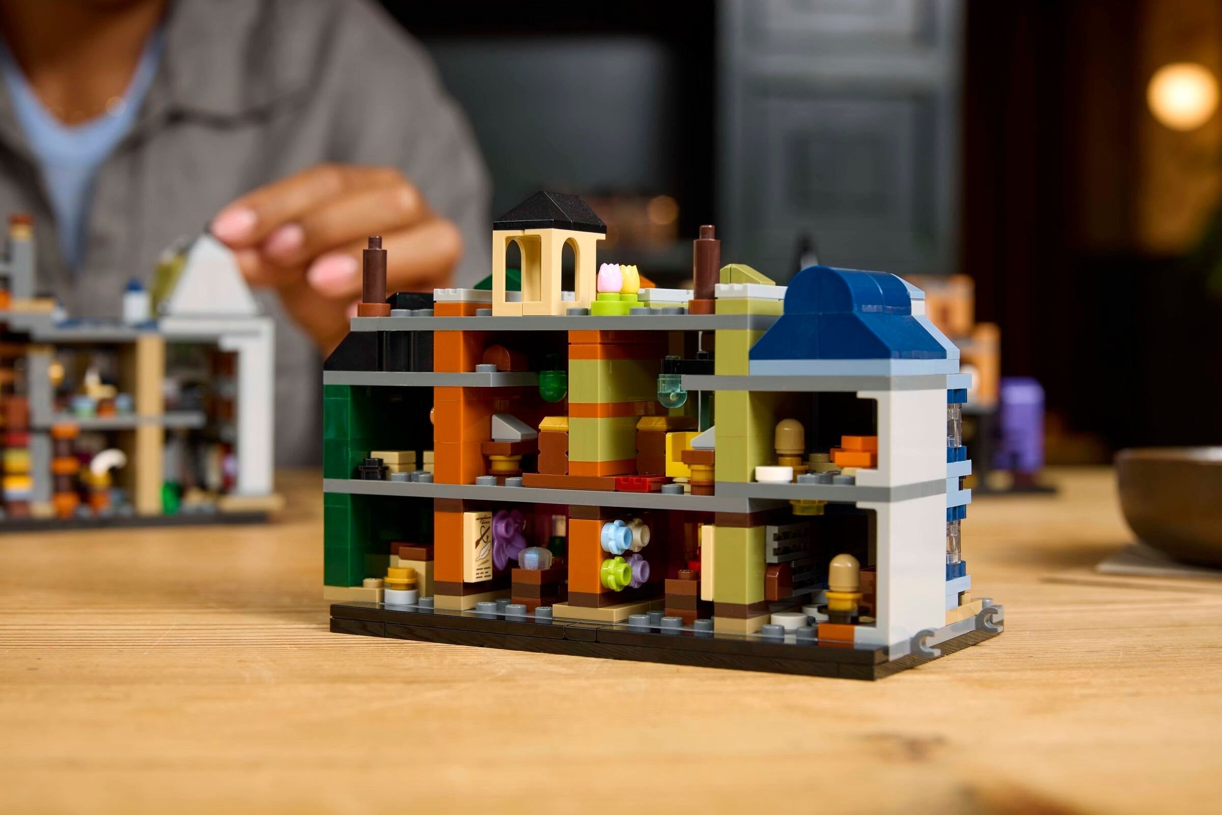 Diagon Alley Wizarding Shops 76444 | Harry Potter | LEGO – image 8