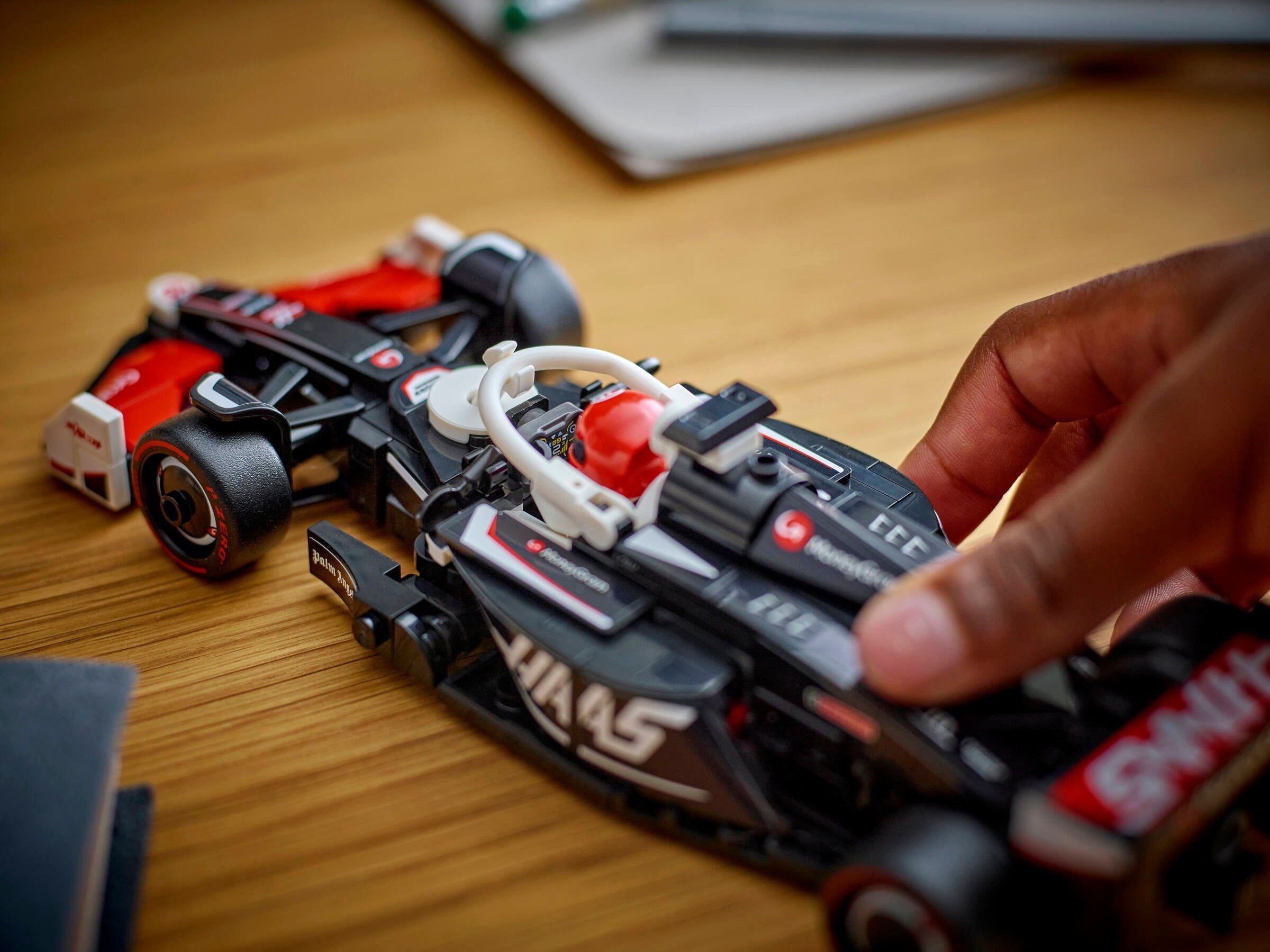 MoneyGram Haas F1 Team VF-24 77250 | Speed Champions | LEGO – image 4