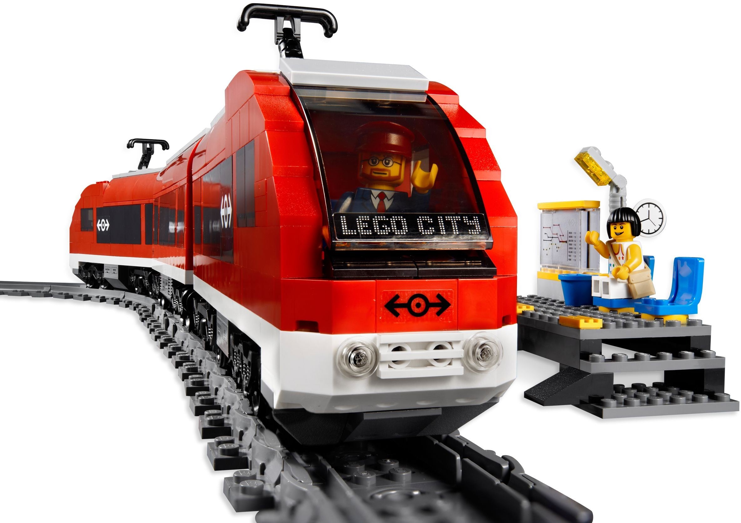 Passenger Train 7938 | City | LEGO