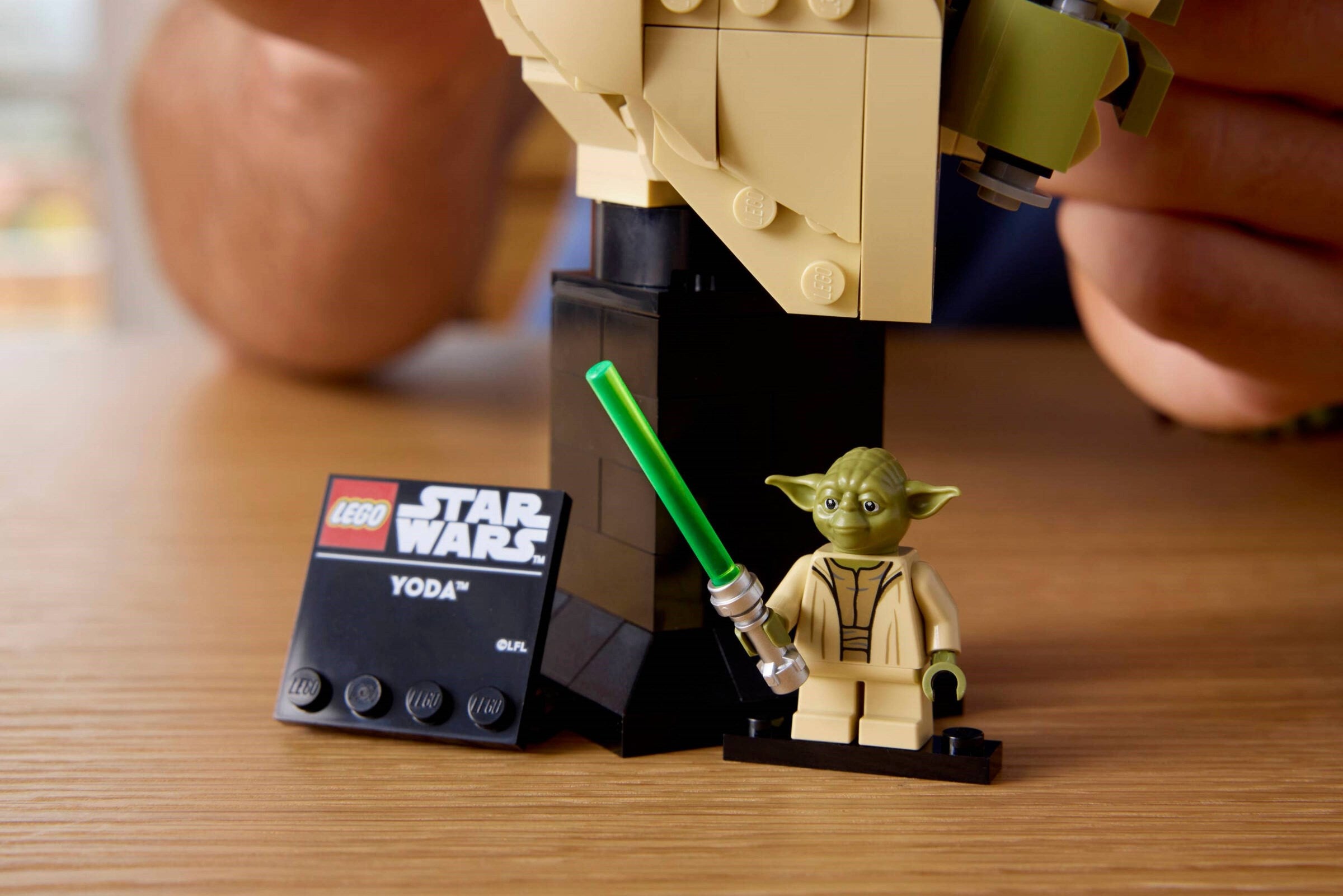 Yoda Bust 75438 | Star Wars | LEGO (image 5)